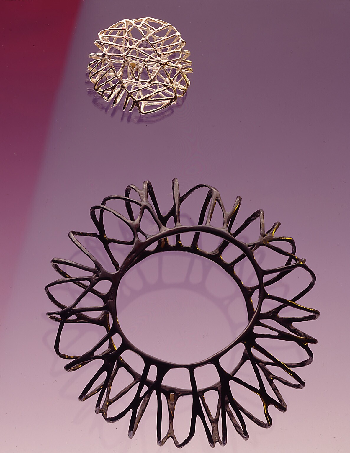 Wire cuff